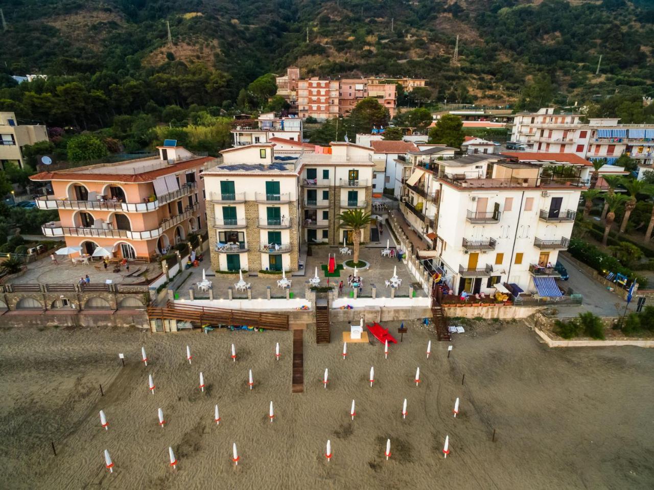 Acciaroli Vacanze Residence Exterior foto
